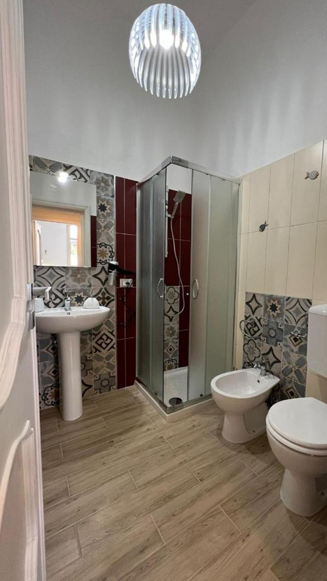 Holiday Rooms Ninfa Avola Exterior foto